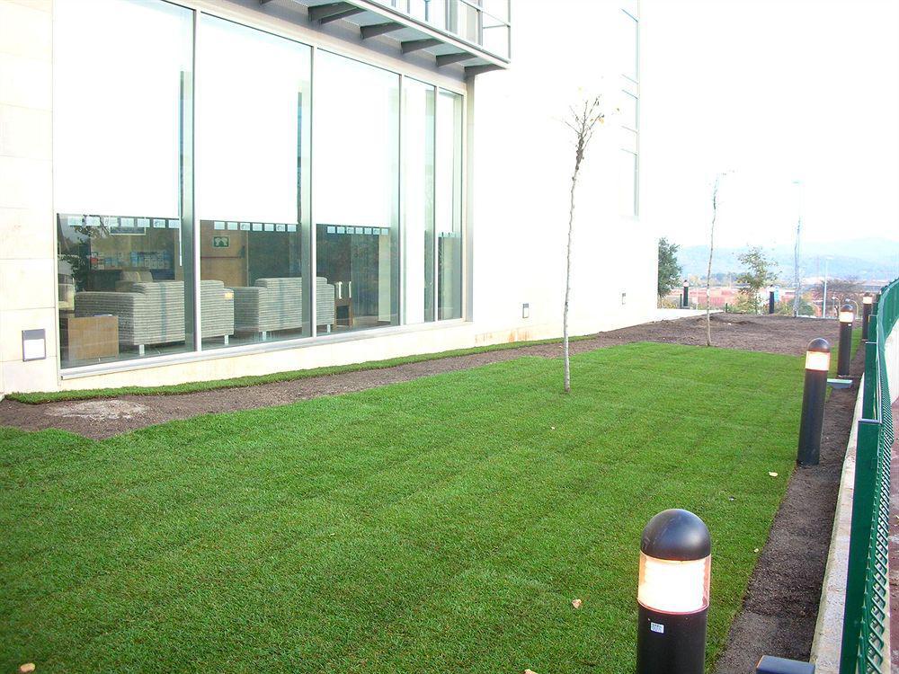 Holiday Inn Express Sant Cugat By Ihg Sant Cugat del Vallès Exterior photo